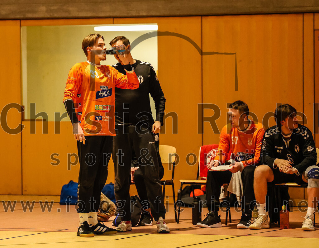 2024-03-09_036_SpVgg_Altenerding_gegen_SVW_Burghausen | Erding, Deutschland, 09.03.2024:
Handball, Bezirksoberliga Männer 2023 / 2024, 18. Spieltag, SpVgg Altenerding gegen SVW Burghausen, Endergebnis: 25:34

Torwart Jannik Fleps (SpVgg Altenerding, #33)

Foto: Christian Riedel / fotografie-riedel.net
