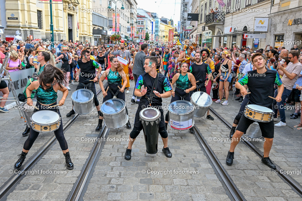 Pflasterspektakel_ 35. Linzer Pflasterspektakel 2023_ 19.07.2023-9 | 19.07.2023, Linz, AUT, 35. Linzer Pflasterspektakel 2023, im Bild diverse Kuenstler