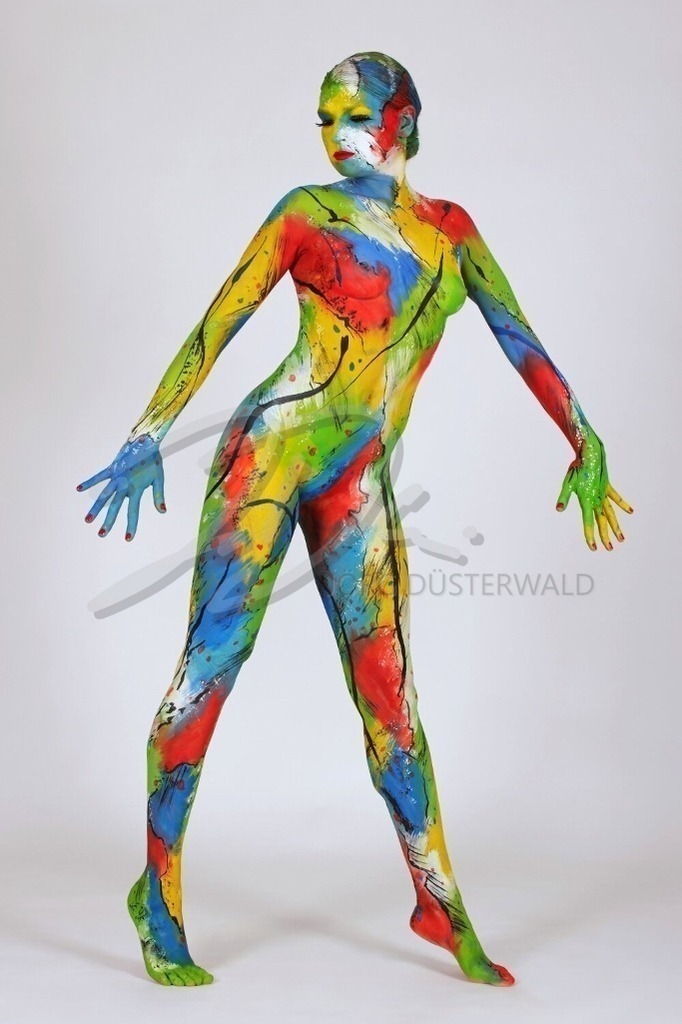 Bodypainting-COLOURMIX_8321 | #001 | Modell: Christina | Foto: Frank Schneider - Realisiert mit Pictrs.com