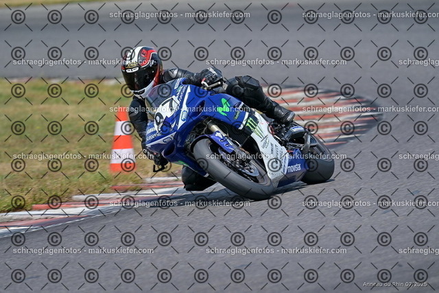 25bt04-1309 | markuskiefer.com - Realisiert mit Pictrs.com