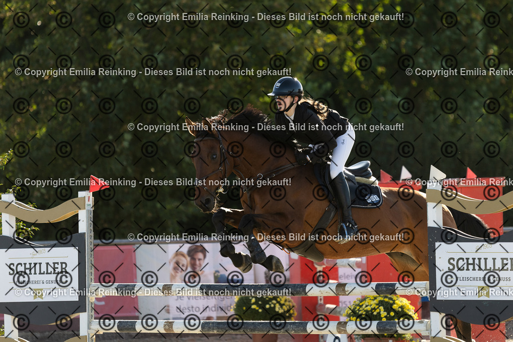 CL5A1055 | Emilia Reinking Fotografie - Realisiert mit Pictrs.com