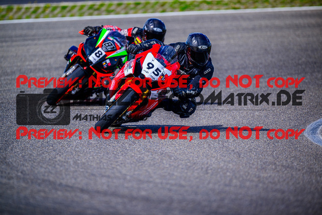 MaZZes_FotoMatrix_240911_6007705_5582 | WEISS