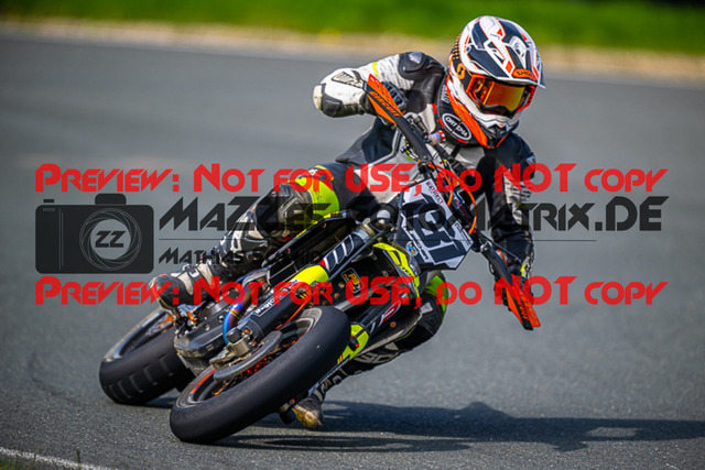 MaZZes_FotoMatrix_230507_8055 | S2