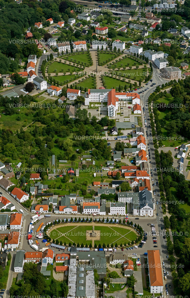Ruegen12083342Putbus | Luftbild, Obelisk, Circus von Putbus, Putbuser Schlosspark,  Putbus, Insel Rügen, Mecklenburg-Vorpommern, Deutschland, Europa