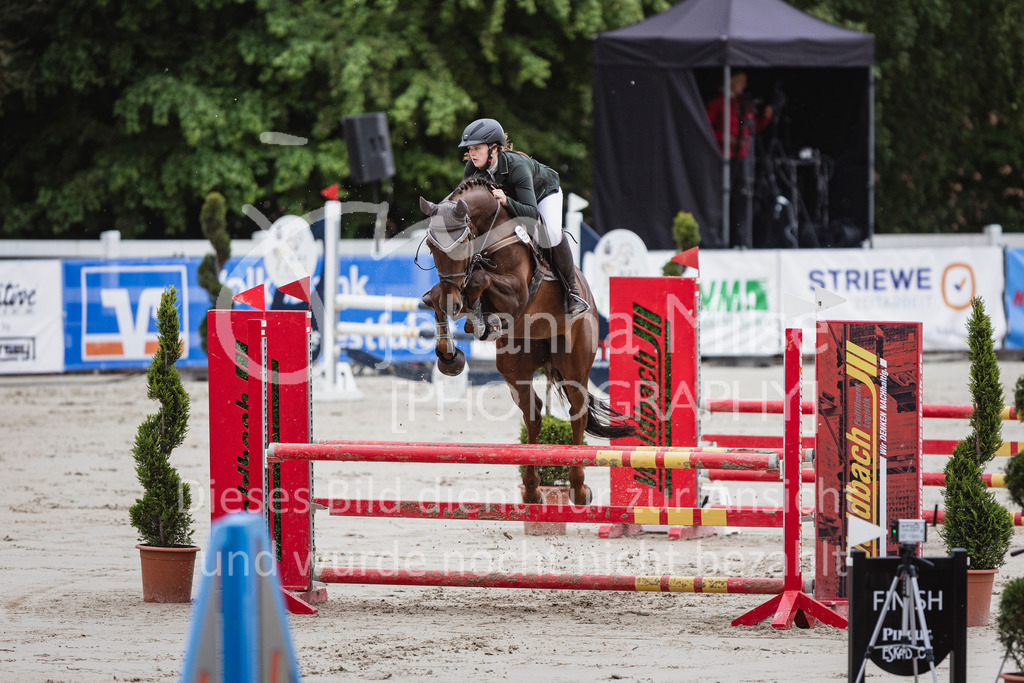 250529_MayDays_Stil-A2-505 | Deine schönsten Turniermomente als professionelle Fotos! Entdecke hochwertige Pferdesport-Fotografie im Online-Shop. Jetzt Fotos finden & bestellen!