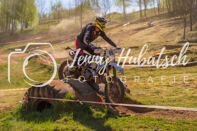 JHF.ECHT.4h.Samstag1428 | jennyhubatsch-endurofotografie
