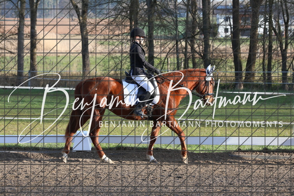 AZ2A2407 | Benjamin Bartmann Photomoments