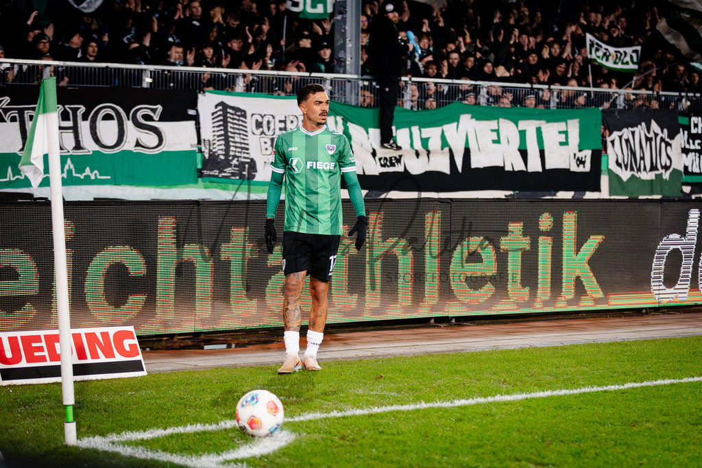 2. Bundesliga, Saison 2025/26, 15. Spieltag: SC Preußen Münster - Hannover 96 | Münster, 05.12.2025: 2. Bundesliga, 15. Spieltag, SC Preußen Münster gegen Hannover 96 im LVM-Preußenstadion in Münster. Foto: sportfotografie.ms | Markus Paletta - Realisiert mit Pictrs.com