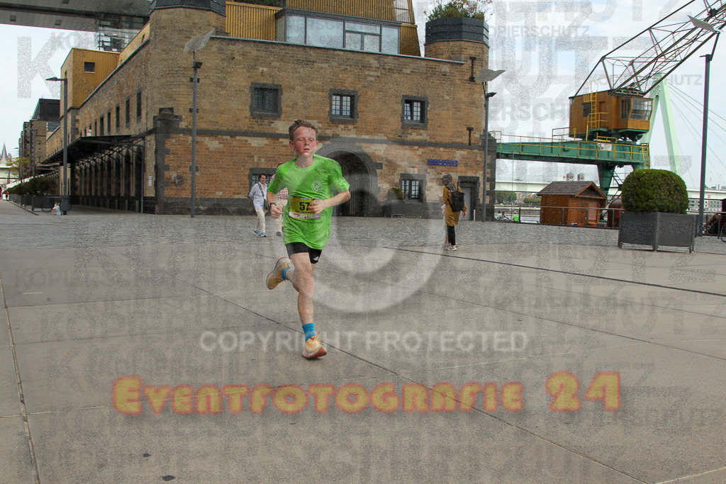 250920_1321_EV4_5265 | Sportfotografie im Rhein-Sieg Kreis, Köln, Bonn, NRW, Rheinland Pfalz, Hessen, etc. Unser Tätigkeitsfeld umfasst den Laufsport vom Volkslauf über den Marathon, Duathlon, Triathon bis zum Ultralauf wie Kölnpfad Ultra oder Schindertrail.