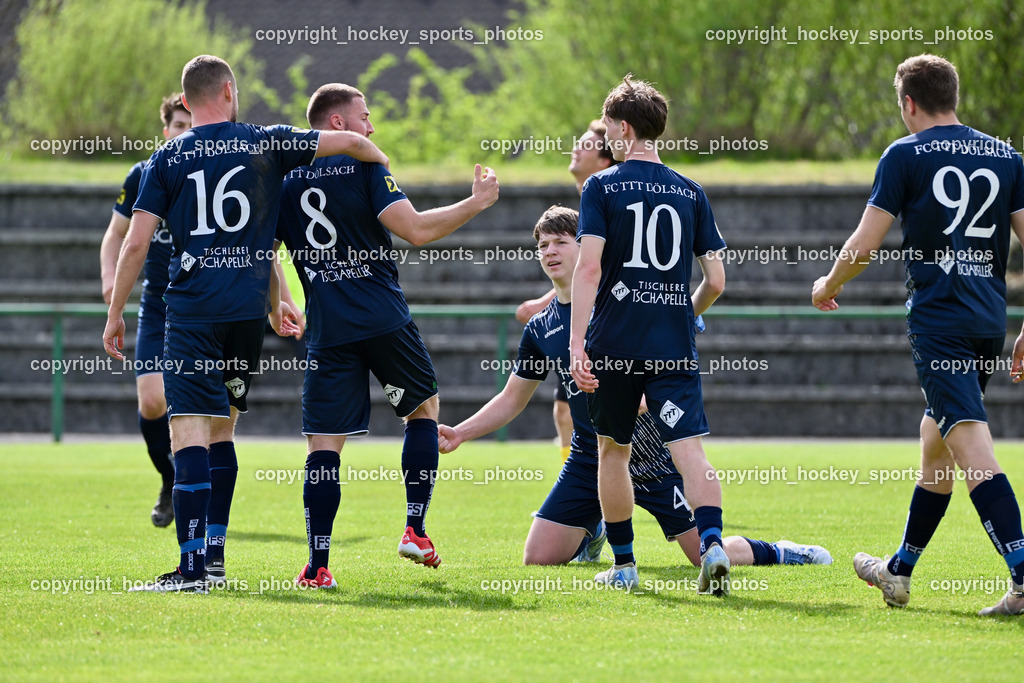 FC Faakersee vs. FC Dölsach | Jubel FC Dölsach Mannschaft, #10 Elias Sint-Unterholzer FC Dölsach, #8 Silvio Mandl FC Dölsach, #16 Pascal Obergantschnig FC Dölsach, #4 Yannick Finn Brandner FC Dölsach, #92 Sandro Höferer FC Dölsach, FC Faakersee vs. FC Dölsach, FC Faakersee vs. FC Dölsach am 20.04.2025 in Finkenstein (Sportplatz Finkenstein), Austria, (Photo by Bernd Stefan)