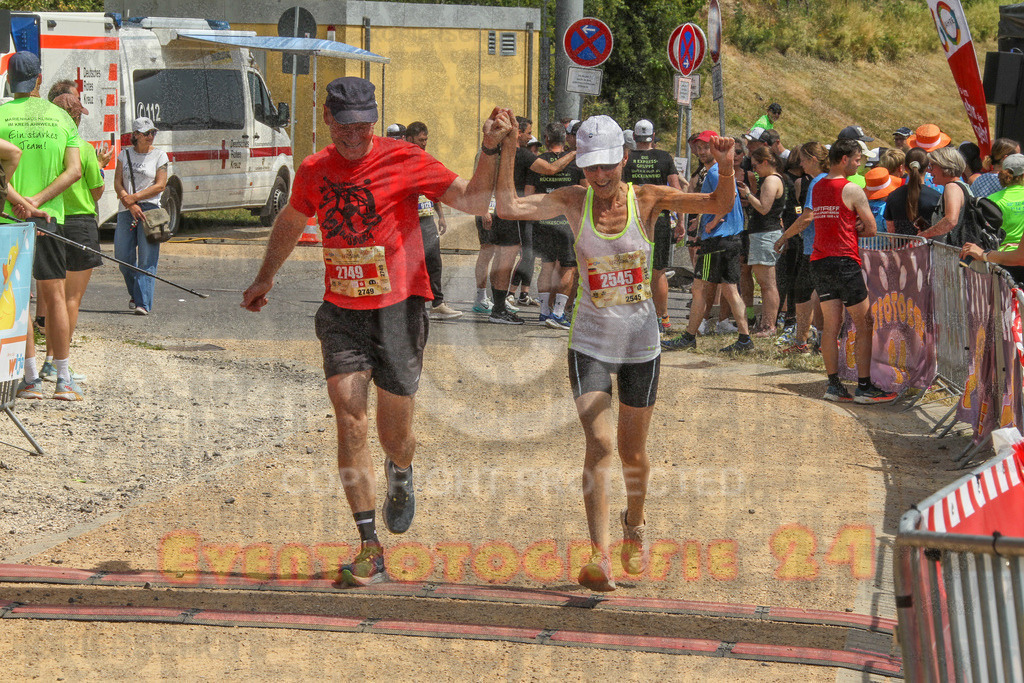 250614_1327_EV4_0903 | Sportfotografie im Rhein-Sieg Kreis, Köln, Bonn, NRW, Rheinland Pfalz, Hessen, etc. Unser Tätigkeitsfeld umfasst den Laufsport vom Volkslauf über den Marathon, Duathlon, Triathon bis zum Ultralauf wie Kölnpfad Ultra oder Schindertrail.