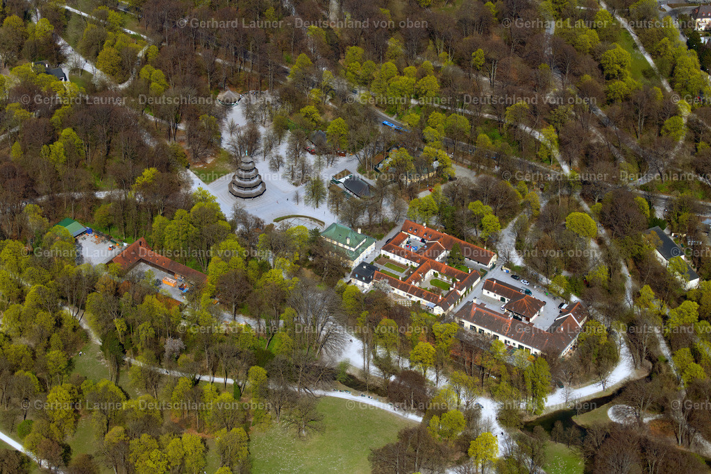 4021943 | Am Chinesischen Turm, Englischer Garten, München im Bundesland Bayern