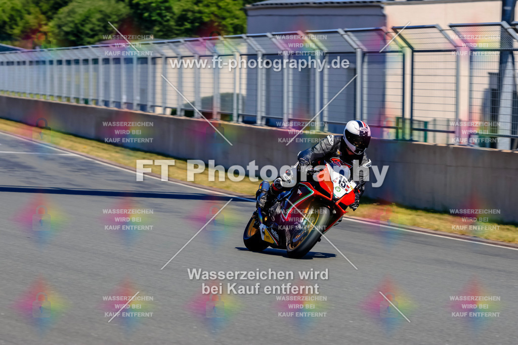 _TCM5944 | Hier findet Ihr Bilder von Touristenfahrten auf der Nürburgring Nordschleife oder von anderen Veranstaltungen die ich besucht habe. Viel Spass beim Durch Schauen 