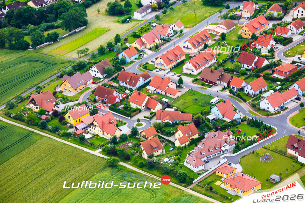 Die Luftaufnahme der Stadt Schlüsselfeld wurde vom UL-Flugzeug heraus erstellt ( keine Drohne )- hohe Auflösung für beste Qualität