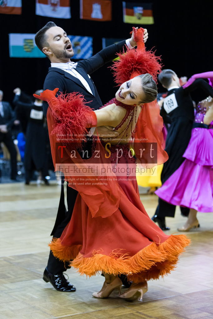 20241102_DC_HGR_Std_08404 | Tanzsportbilder, Standardtanz, Lateintanz, WDSF, DTV, LTVB, dancecomp, goc, hessen tanzt, blaues band der spree, walzer, tango, wiener walzer, slowfox, quickstepp, samba, rumba, cha-cha-cha, paso doble. jive, hd-kroft photography, turniertanzsport