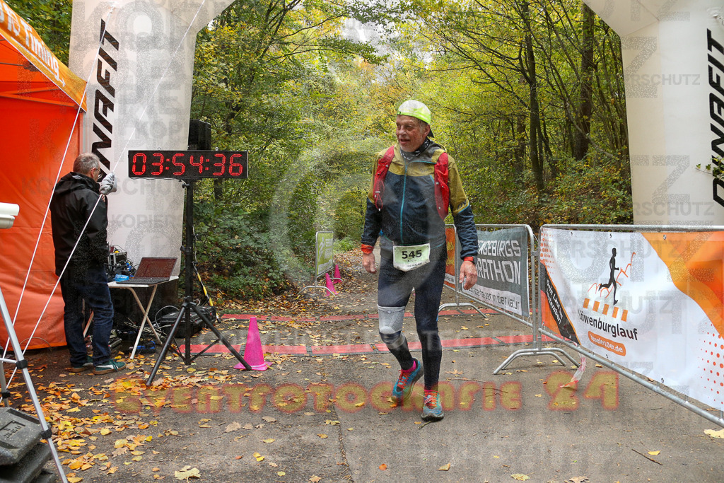 251026_1356_EX1_4058 | Sportfotografie im Rhein-Sieg Kreis, Köln, Bonn, NRW, Rheinland Pfalz, Hessen, etc. Unser Tätigkeitsfeld umfasst den Laufsport vom Volkslauf über den Marathon, Duathlon, Triathon bis zum Ultralauf wie Kölnpfad Ultra oder Schindertrail.