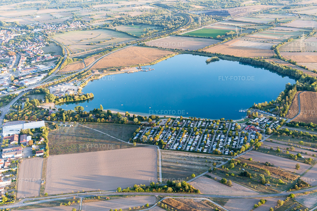 Luftbild: Freizeitzentrum Hardtsee im Ortsteil Ubstadt in Ubstadt-Weiher im Bundesland Baden-Württemberg in Deutschland. Foto: IMG_111583.jpg vom 09.09.2018 durch Werner Riehm/FLY-FOTO.de
