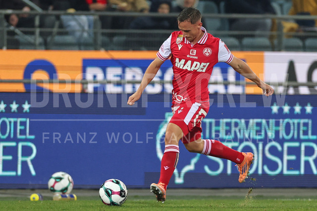 Austrian Bundesliga: Grazer AK 1902 vs LASK | GRAZ, AUSTRIA, 13.DEC.25 - SOCCER - ADMIRAL Bundesliga, Grazer AK 1902 vs LASK. The image shows Tobias Koch (GAK).