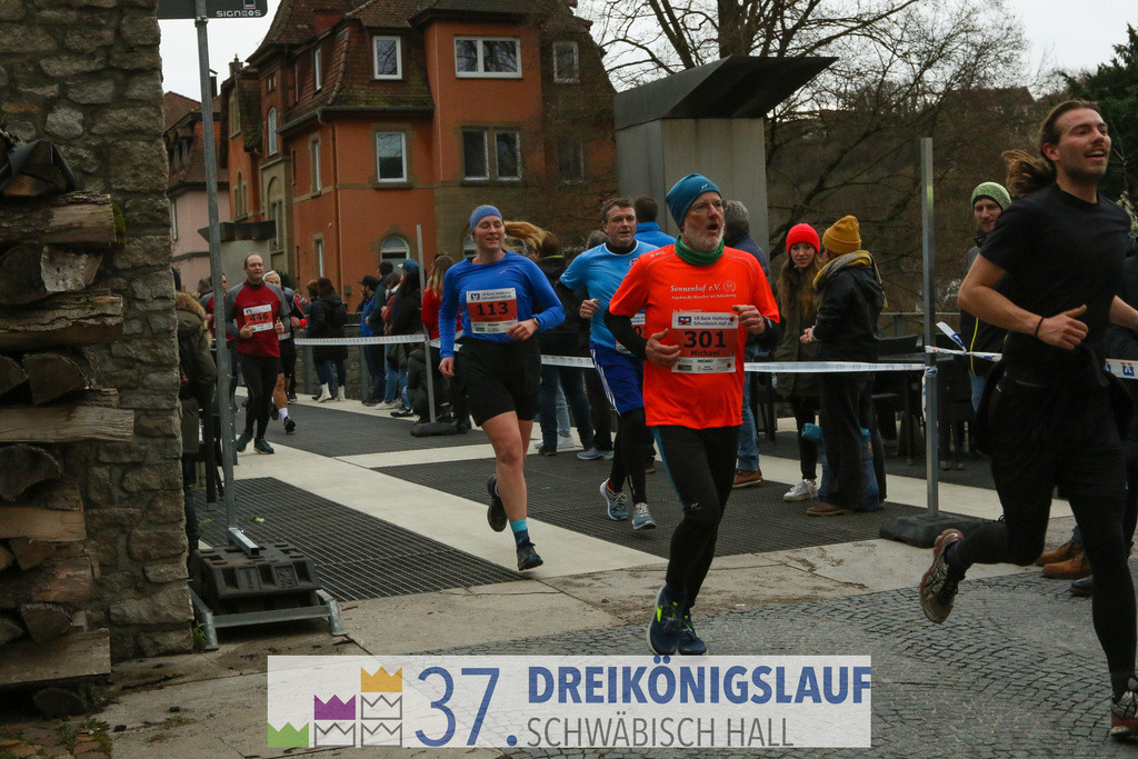 VR Bank Hauptlauf 10000m | 3 Koenigslauf 2023 - Realisiert mit Pictrs.com