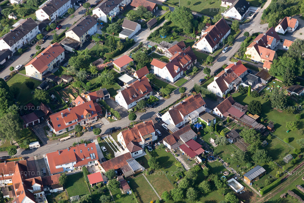 Luftbild: Riedlingen, Ramberg Siedlung im Ortsteil Riedlingen in Donauwörth im Bundesland Bayern in Deutschland. Foto: IMG_101702.jpg vom 08.07.2017 durch Werner Riehm/FLY-FOTO.de