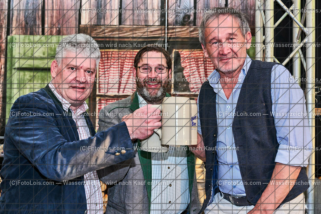 ALP5155_VOLKSFEST_Bieranstich | (C)FotoLois.com, Alois Spandl, BIERANSTICH im Festzelt beim WIESELBURGER VOLKSFEST mit den TSCHECHEN als Vorband und dem Auftritt von Die HIGHLIGHTS, Mi 28. Juni 2023.