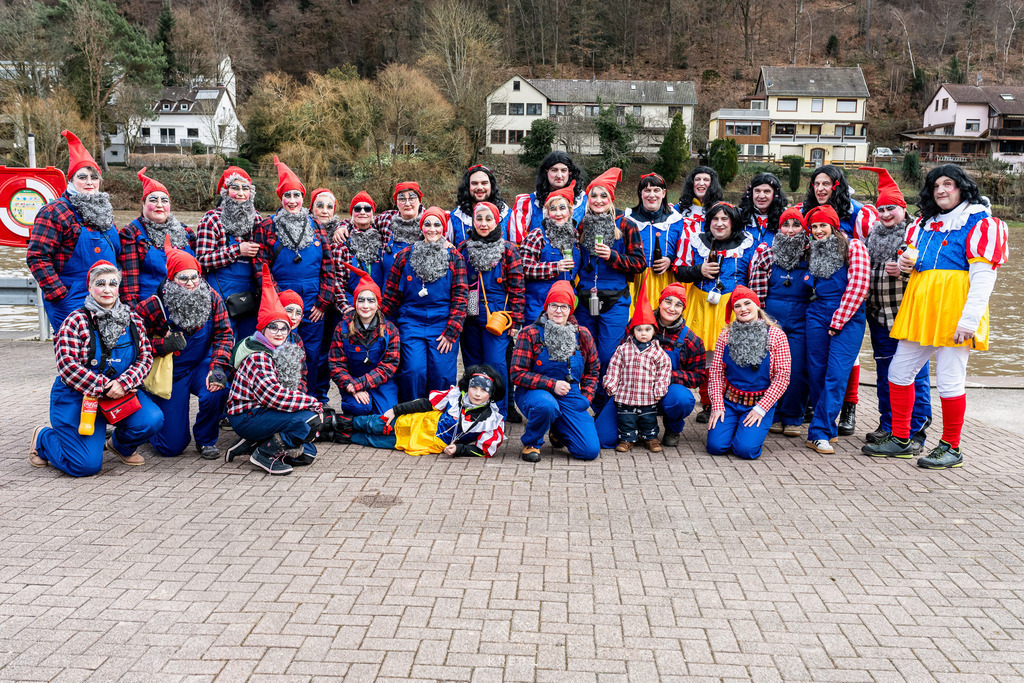 TorstenKrebsCom-FuHirschhorn-023-Z63_1241 | Hochwertige Oldtimer Bilder und der Oldtimer-Kalender. Ein großartiges Weihnachtsgeschenk für Oldtimer-Fans und Oldtimer-Liebhaber.  - Realisiert mit Pictrs.com