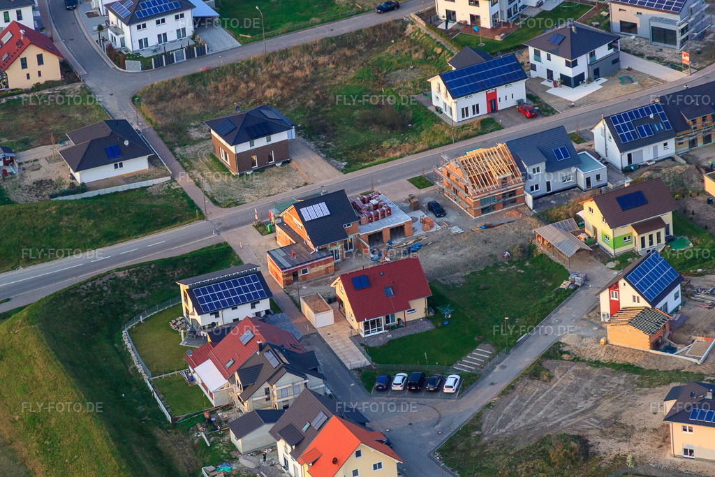 Luftbild: Falkenweg x Vogelring in Jockgrim im Bundesland Rheinland-Pfalz in Deutschland. Foto: IMG_63370.jpg vom 28.03.2014 durch Werner Riehm/FLY-FOTO.de