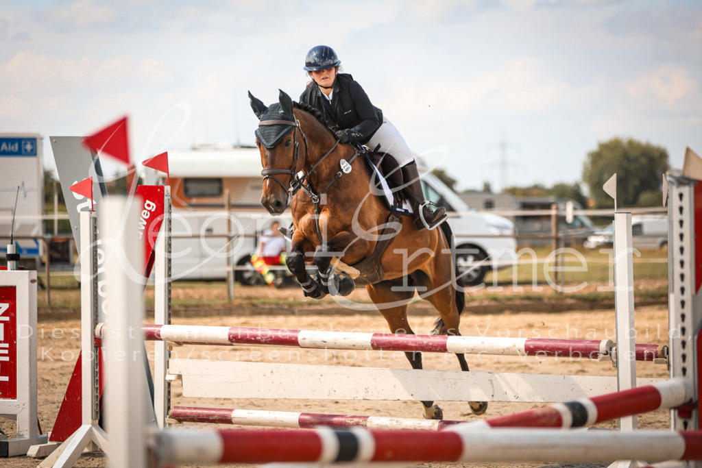 24.FrSpA00142 | Leoni Ertmer Photography - Realisiert mit Pictrs.com