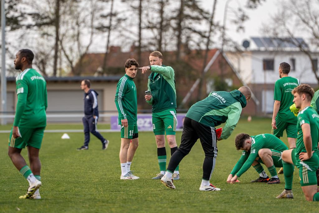 Fußball I Herren I Saison 2025-2026 I Landesliga Weser-Ems I 23. Spieltag I SFN Vechta - BW Lohne II I 00153 | jns.sportfotos - Realisiert mit Pictrs.com