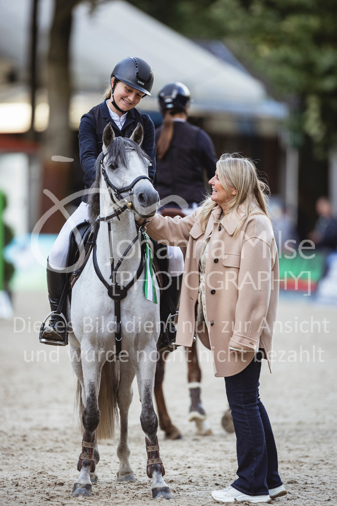 240913_OWLCh_PonyTrophy-754 | Deine schönsten Turniermomente als professionelle Fotos! Entdecke hochwertige Pferdesport-Fotografie im Online-Shop. Jetzt Fotos finden & bestellen!