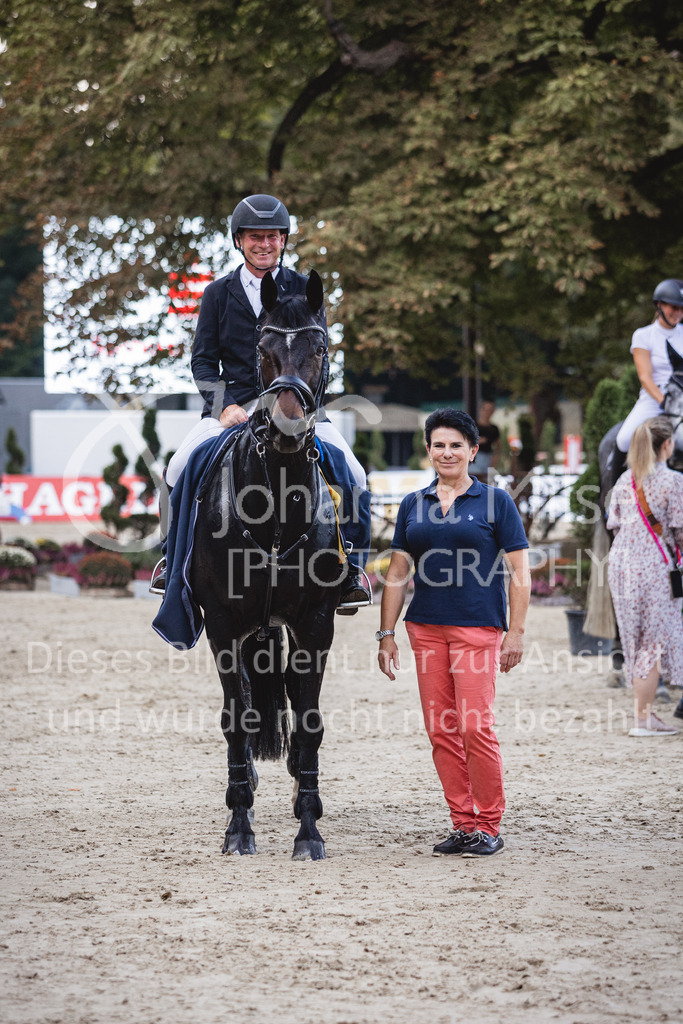 230910_OWLCh_Sparkasse-843 | Deine schönsten Turniermomente als professionelle Fotos! Entdecke hochwertige Pferdesport-Fotografie im Online-Shop. Jetzt Fotos finden & bestellen!