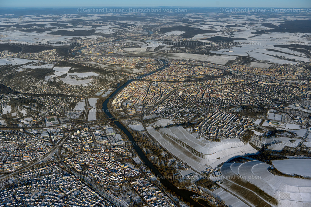 4043136 | Blick über Würzburg von der Keesburg bis Veitshöchheim im Winter