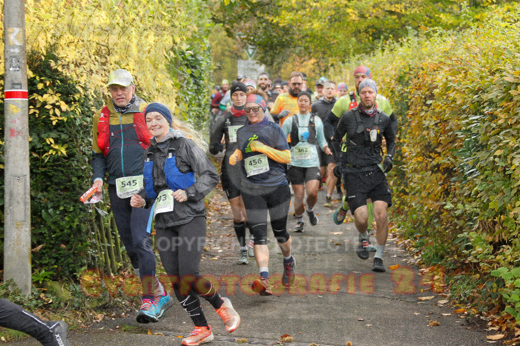 251026_1005_EV4_4103 | Sportfotografie im Rhein-Sieg Kreis, Köln, Bonn, NRW, Rheinland Pfalz, Hessen, etc. Unser Tätigkeitsfeld umfasst den Laufsport vom Volkslauf über den Marathon, Duathlon, Triathon bis zum Ultralauf wie Kölnpfad Ultra oder Schindertrail.