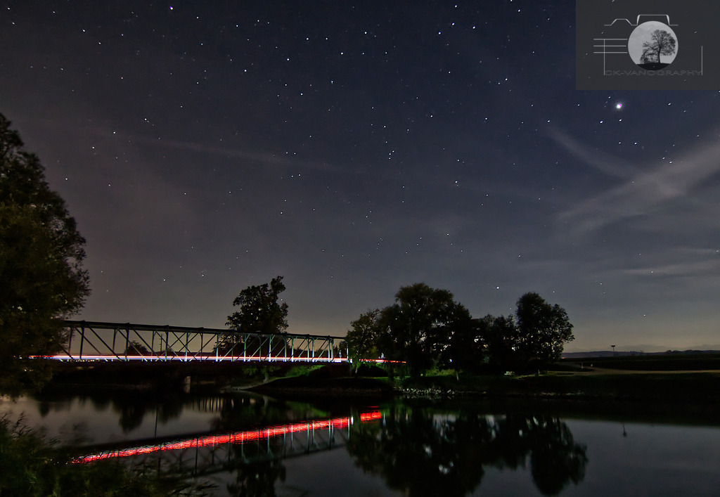 Night_Eisenbrücke_08.10.2021 | ck-vanography-ch - Realisiert mit Pictrs.com
