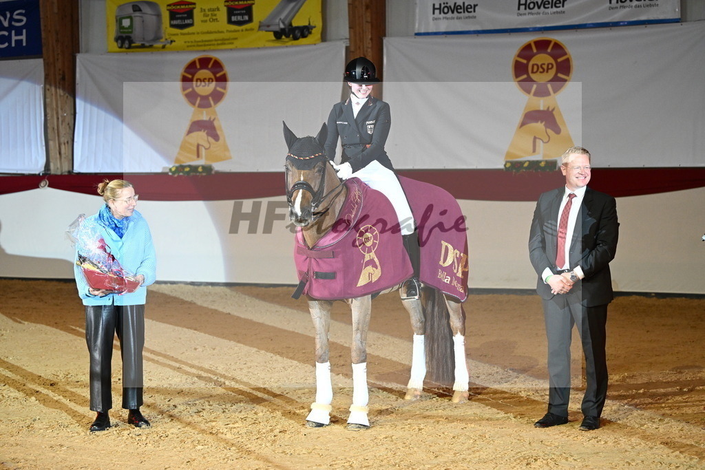 Bella Donna_2241760 | hf-fotografie - Realisiert mit Pictrs.com