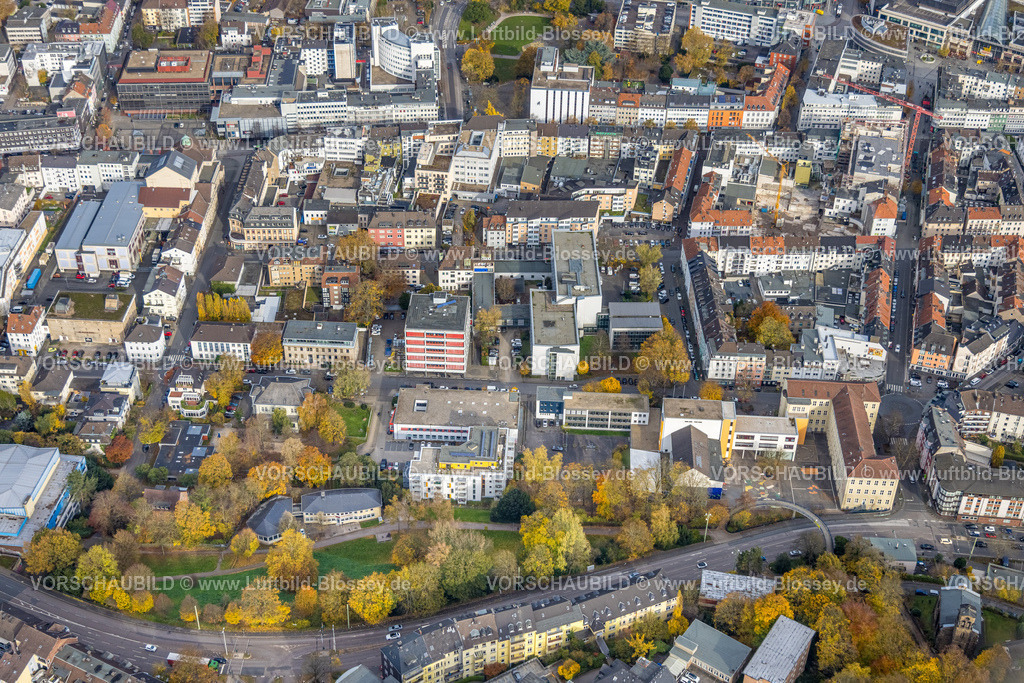 Hagen251101186 | Luftbild, City Innenstadt, Schule Cuno Berufskolleg, Fichte Gymasium, herbstliche Bäume, Mittelstadt, Hagen, Ruhrgebiet, Nordrhein-Westfalen, Deutschland