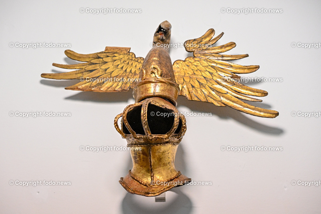 Schlossmuseum Linz_ 18.01.2024-12 | 18.01.2024, Schlossmuseum Linz, AUT, Schlossmuseum, im Bild Funeralhelm vom Begraebnis Friedrich III