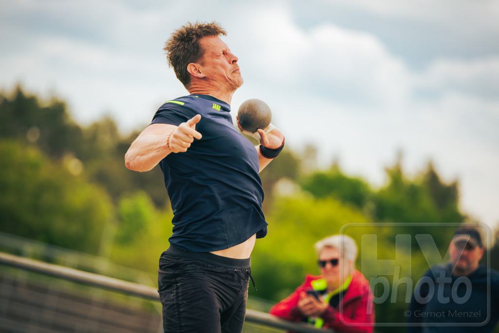 GM_20250510_Canon EOS R5_GMHY1157_sRGB | Werfertag 2025 Sportforum Hoyerswerda - Kugelstoßen - Realisiert mit Pictrs.com