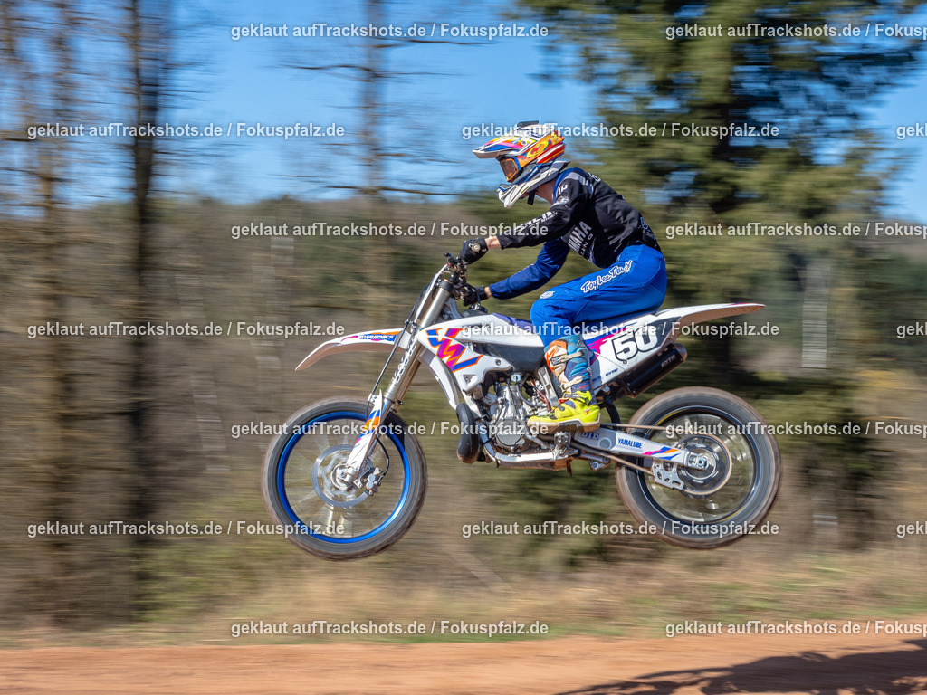 Schweyen040525-12 | Trackshots.de / Fokuspfalz.de - Realisiert mit Pictrs.com