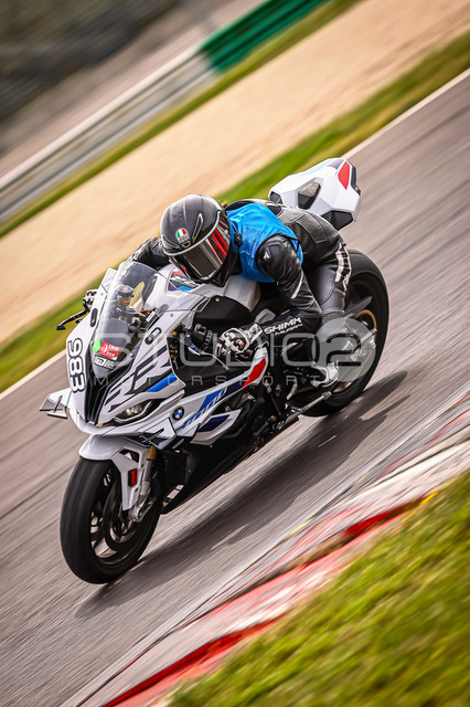 0983-240831_EL-013_983 | Deine Full-Service-Agentur für ✔️Videoproduktionen und ✔️Motorsportfotografie Jetzt Angebot anfragen!