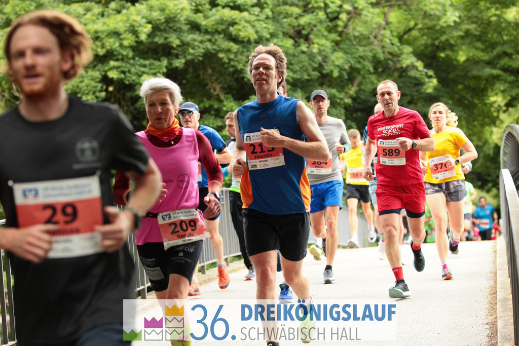 VR Bank Hauptlauf 10km | 3königslauf 2022 VR Bank Hauptlauf - Realisiert mit Pictrs.com