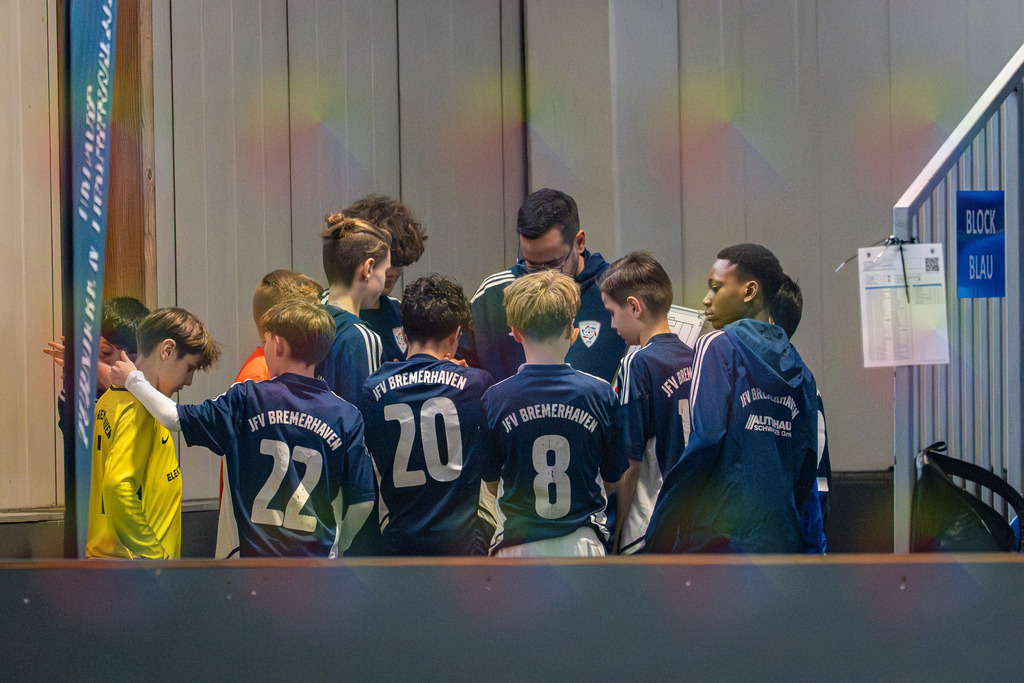 blr.pics-412 | Professionelle Fußball- und Sportfotografie. Spielbilder online ansehen und kaufen – Einzelbilder oder komplette Galerien in hoher Qualität. - Realisiert mit Pictrs.com