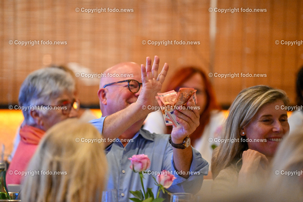 Inner Wheel Club Linz_ Charity Oldtimerfahrt_ 21.09.2024-296 | 21.09.2024, Linz, AUT, Inner Wheel Club Linz,  Charity Oldtimerfahrt im Bild Inner Wheel Club Linz,  Charity Oldtimerfahrt, Teilnehmer©Harald Dostal / fodo.media