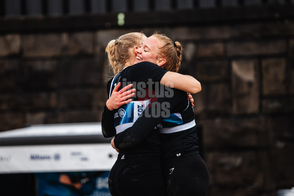 Sportart | Geschlecht | Saison 2022/2023 | Liga | Team1 vs. Team2 | TT.MM.JJJJ | Josefine Meiser (rechts) und Franka van de Veer (links)