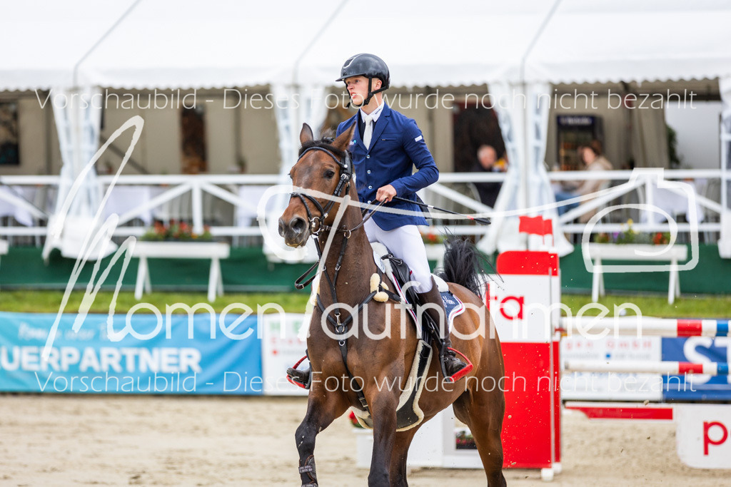 BHO-2PhSpr-M-5-2122 | MomenTaufnahmen Pferdesportfotos