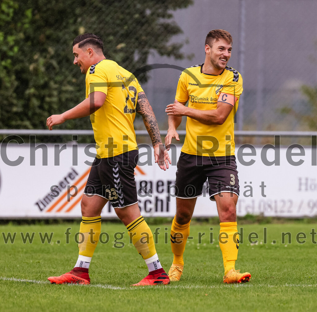 2023-08-06_043_SC_Kirchasch_gegen_SV_Eichenried | Bockhorn, Deutschland, 06.08.2023:
Fußball, Kreisliga 2023 / 2024, 2. Spieltag, SC Kirchasch gegen SV Eichenried, Endergebnis: 3:1

Alexander Mrowczynski (SC Kirchasch, #23), Johannes Westermaier (SC Kirchasch, #3)

Foto: Christian Riedel / fotografie-riedel.net