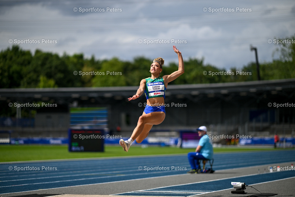 KP1_7012_1 | 21.07.2025, xkaix, Leichtathletik, FISU World University Games 2025 v.l. Maria Eduarda Candido Teixeira (Brasilien) - Realisiert mit Pictrs.com