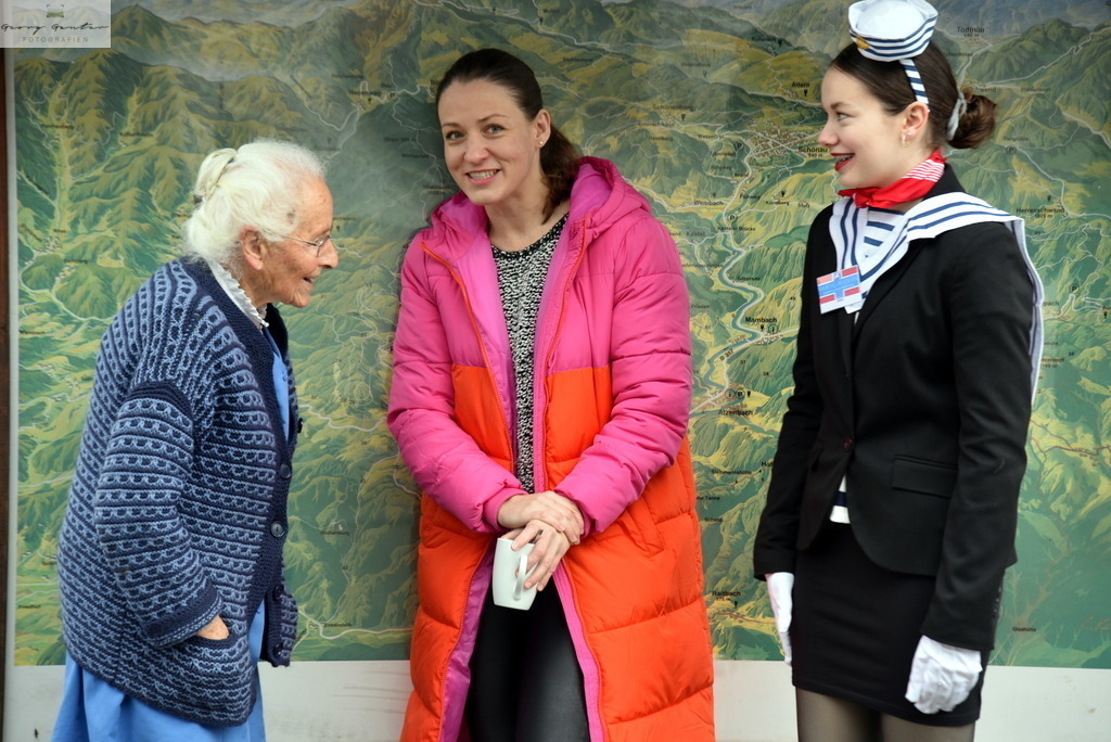 PF Fasnacht-71 | Fotoblog Schwarzwald, Foto Blog Wiesental, Pfaffenberg, Winterzauber, Zeller Bergland, Zell im Wiesental, Fotoblog Wiesental, Landschaftsfotos, Bilder Wiesental, Natur, Naturbilder, Fastnacht, Zeller Fastnacht, Zeller Fasnacht, Zeller Bergland, Belchen, - Realisiert mit Pictrs.com