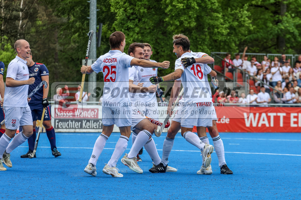 MJ_2023-05-13 Herren CHTC - MHC-30 | Crefelder HTC - Mannheimer HC am 13.5.2023 in der Gerd-Wellen-Sportanlage, Krefeld
