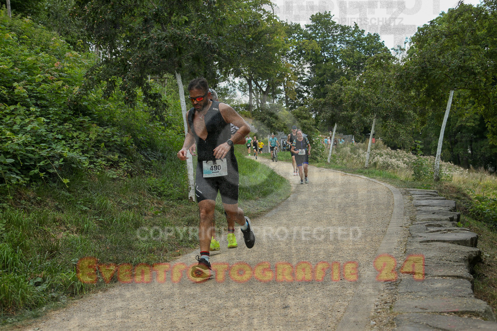 250824_1402_EX1_4745 | Sportfotografie im Rhein-Sieg Kreis, Köln, Bonn, NRW, Rheinland Pfalz, Hessen, etc. Unser Tätigkeitsfeld umfasst den Laufsport vom Volkslauf über den Marathon, Duathlon, Triathon bis zum Ultralauf wie Kölnpfad Ultra oder Schindertrail.